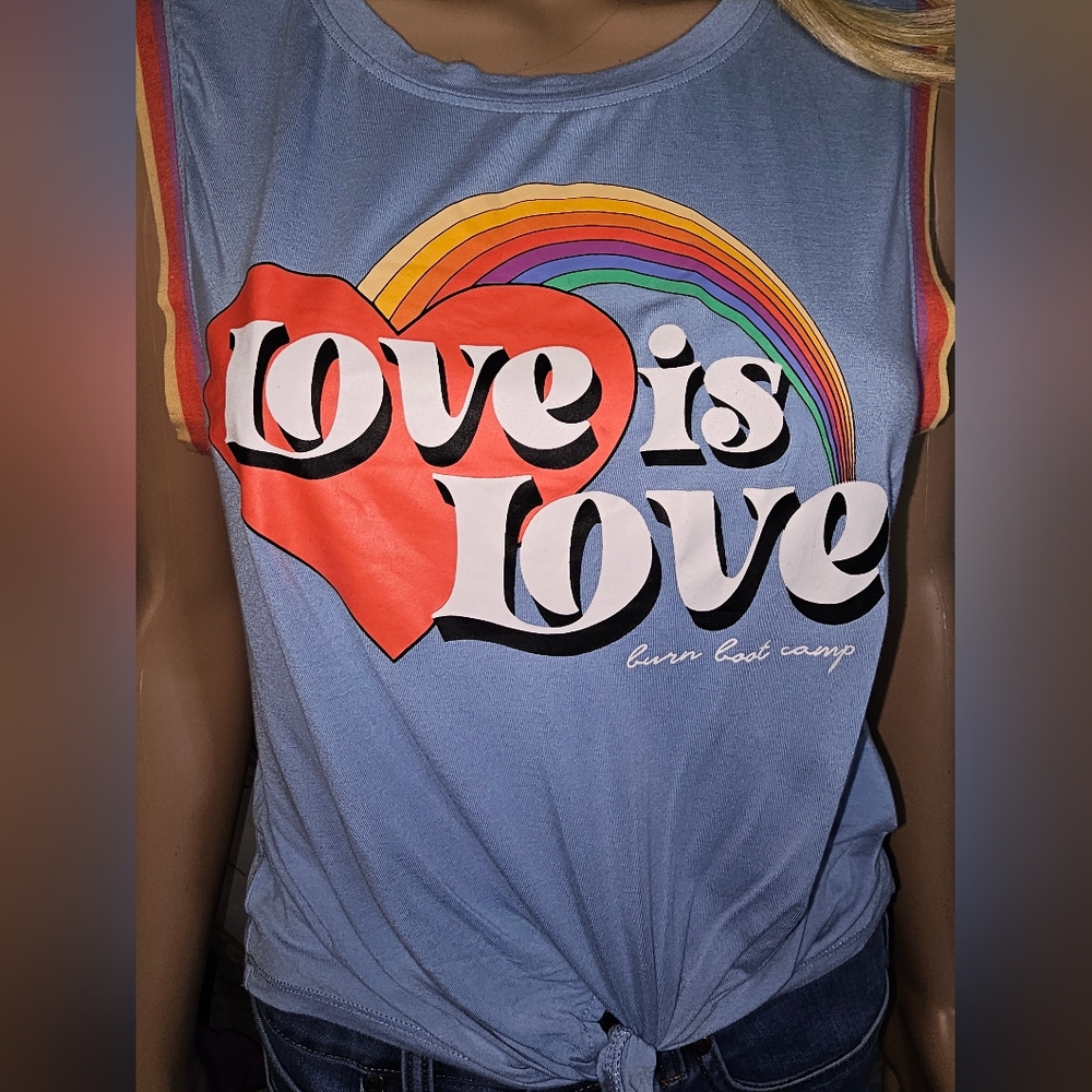 Like New Burn Boot Camp 'Love Is Love' Tank Size Medium